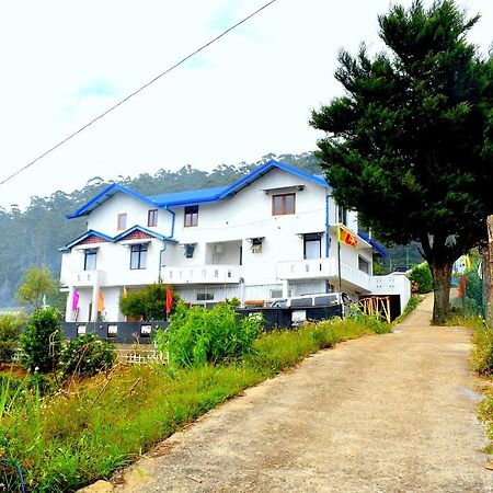 Yoho Pedro Resort Нувара Елия Екстериор снимка